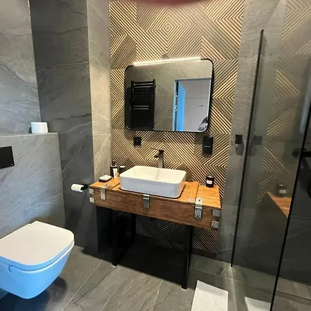 Cccc Apartment